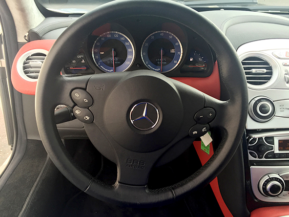2005 Mercedes SLR McLaren Steering Wheel